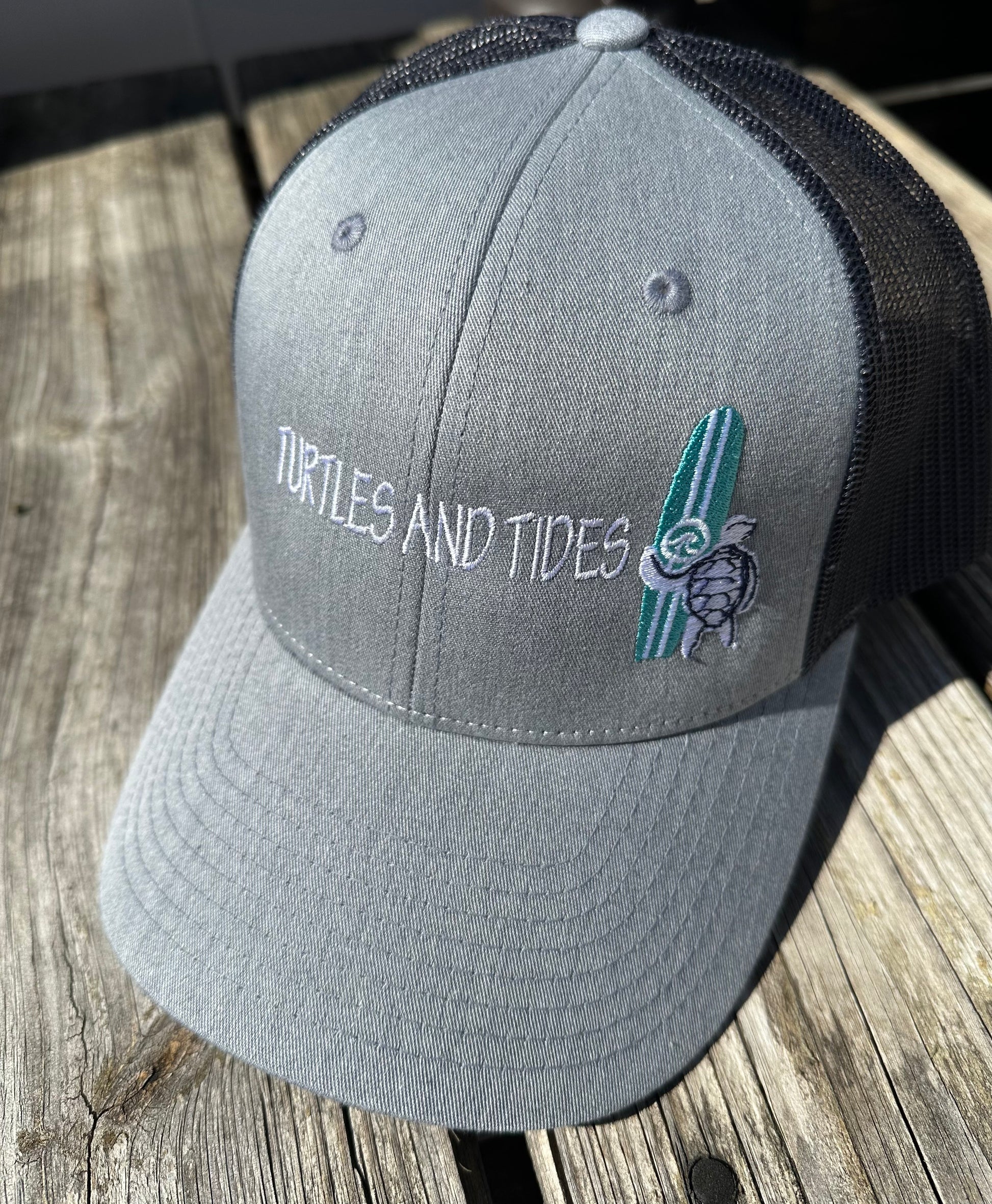 Surf Turtle Trucker - Grey w/Black - Turtles and Tides 